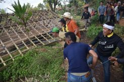 Dedi Mulyadi Tak Lelah Berburu Rumah Janda