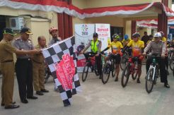 Lintasi Jalan Trans...