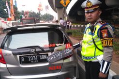 Hindari Tilang Ganjil Genap, Pengendara Gunakan Pelat Nomor Palsu