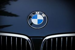 Dihargai Mahal, Tahun Depan Fossil Rilis Smartwatch Merek BMW