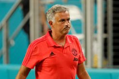 Hubungan Mourinho-Woodward Memanas, Aktivitas Transfer MU Tersendat