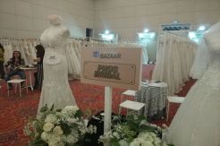 Warna Off-White dan Desain Klasik Masih Jadi Favorit Gaun Pengantin