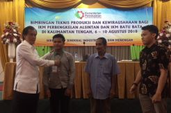 Cetak Wirausaha Baru,...