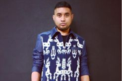 Rayen Pono, Maju ke Senayan Demi Pengabdian Pada Kampung Halaman