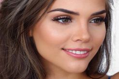 5 Langkah Mengaplikasikan Makeup Natural untuk Sehari-Hari