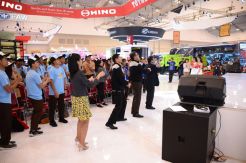 Hino Bicara Soal Lingkungan di Students Day GIIAS 2018