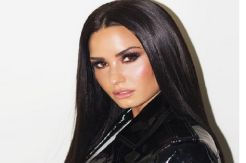 Demi Lovato Jalani Rehabilitasi 3 Bulan