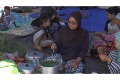 Tak Dapat Bantuan Warga Gili Trawangan Bertahan Hidup dengan Makan Dedaunan