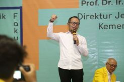 Menaker: Mahasiswa Harus Memiliki Kompetensi di Atas Standar