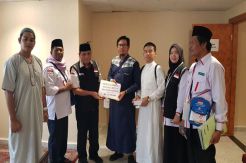 Peduli Gempa Lombok, Jamaah Haji Sidimpuan Serahkan Bantuan