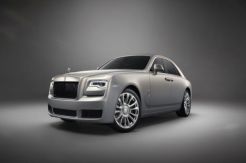 Rolls-Royce Akan Luncurkan 35 Unit Ghost Silver Edition