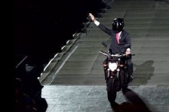 Nolan Pastikan Pelindung...