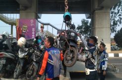 Parkir di Trotoar, Ratusan Sepeda Motor Diangkut