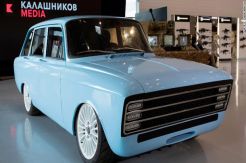 Kalashnikov Buat Mobil Listrik Untuk Saingi Tesla