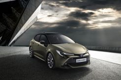 Toyota Corolla Hybrid Akan Nongkrong di Paris Motor Show 2018