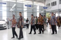 Terus Lebarkan Sayap, Suzuki Buka Outlet ke-326 di Lampung Selatan