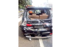 Tiga Kendaraan Terlibat Kecelakaan Beruntun di Tol Senayan