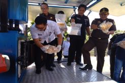 BNN Kepri Musnahkan 6,5 Kg Lebih Sabu dan Amankan 5 Tersangka