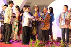 Raih KDI Award 2018, Bupati Wonosobo Komitmen Pacu Ekonomi Kreatif