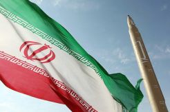 Kirim Peringatan, Iran Dilaporkan Pindahkan Misil ke Irak