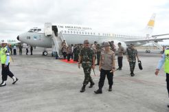 Dampingi Presiden Jokowi, Panglima TNI dan Kapolri Tiba di Lombok