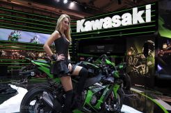 Ninja ZX-10RR 2019 Dorongan...