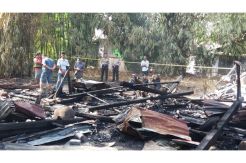 Rumah Panggung Terbakar, Wanita Paruh Baya Tewas Mengenaskan