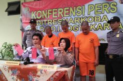 Polda DIY Amankan Tiga Pemakai Narkoba Jenis Tembakau Gorila