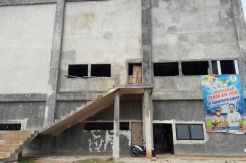 Mahasiswa Bogor Sesalkan Kondisi GOR Jonggol yang Terbengkalai