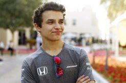 Remaja 18 Tahun, Gantikan Pembalap McLaren Stoffel Vandoorne