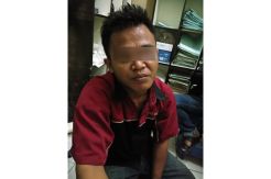 Sedang Mengajar, Guru...