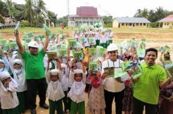 Program Permata Cerdas, Ribuan Siswa SD di Palas Dapat Buku Gratis