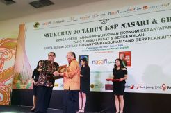 Mampu Bertahan 20 Tahun, Menkop: Pilihan KSP Nasari Tidak Salah