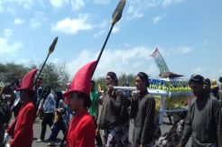 1 Muharam, Nelayan Bantul Labuh Kepala Kerbau ke Pantai Selatan