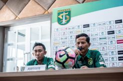 Djanur Bidik Kemenangan Perdana Bersama Persebaya