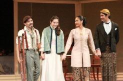 Teater Bunga Penutup Abad Kembali Hadirkan Artis Top Indonesia