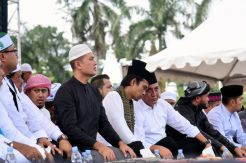 Ustaz Somad Apresiasi Gubernur Sumut Terapkan Salat Berjamaah Bagi PNS