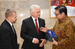 RI-Ceko Incar Peningkatan Investasi dan Ekspor di Sektor Industri