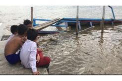 Kapal Motor Usaha Baru Tenggelam di Sungai Kapuas