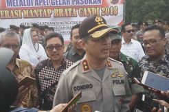 Kapolda Jateng Beri...