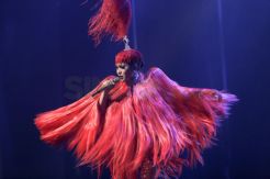 Syahrini Anggap Konser Tunggal Sebagai Resepsi Pernikahan