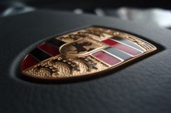 Porsche Umumkan Berhenti...