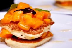 Tips Mudah Buat Pancake Mangga dan Kiwi
