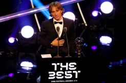 Modric Merasa Hambar Ronaldo dan Messi Absen di Malam Penghargaan