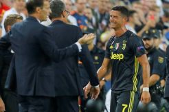 Cuma Dihukum Satu Laga, Ronaldo Bisa Kembali ke Old Trafford