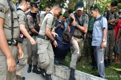 Remaja Lusuh Tergeletak di Taman, Gegerkan Warga Padang