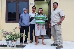 Cabuli Empat Bocah,...