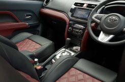 Ubah Interior, Toyota Rush Jadi Lebih Berkilau