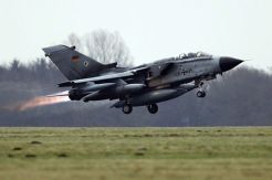 Jerman Akhiri Dukungan Udara Anti ISIS Tahun Depan