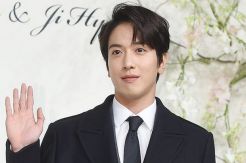 Jung Yong Hwa CNBLUE Bebas dari Tuduhan Universitas Ilegal